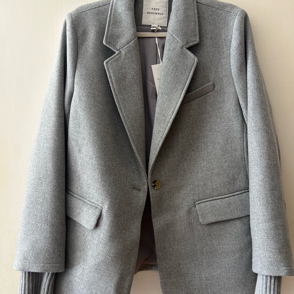 Women's Gray Single-Button Tailored Blazer